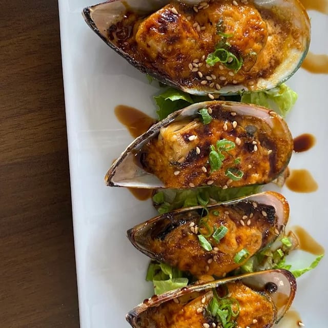 Baked Green Mussels.